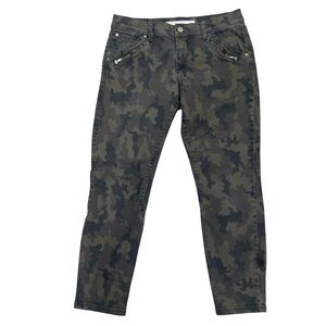 Standards & Practices Camo Pieced Ankle Zippers Cropped Skinny Jeans. Size: 29